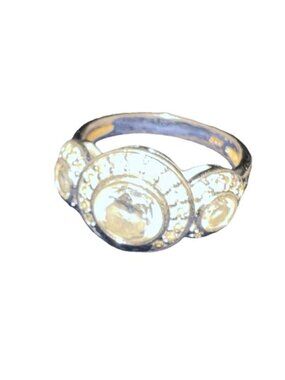 Silver Tone Three Round Clear Stones Surrounded By Smaller Stones‎ Sz 8.5